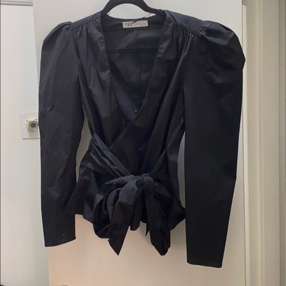Puff Sleeve Wrap Top
